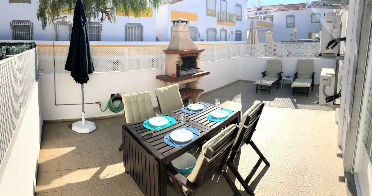 Apartamento Praia Altura - Terraço BBQ - Wifi - AC - Garagem Fechada Extérieur photo